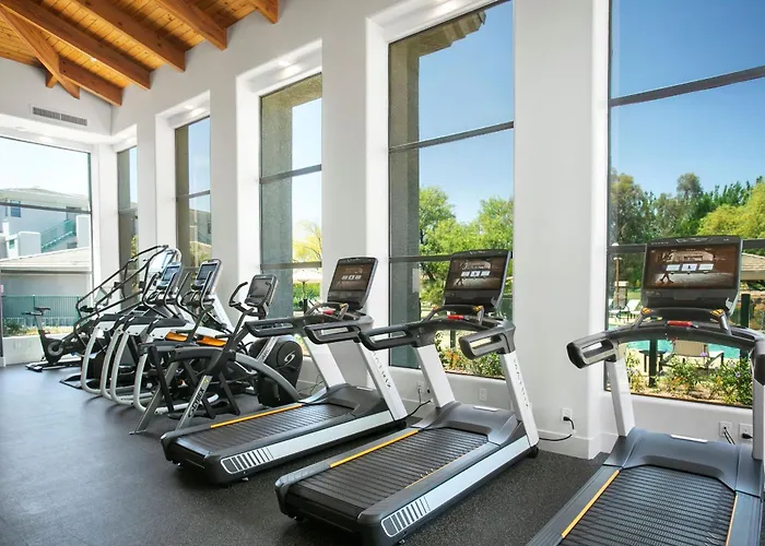 Apartment Cozysuites At Kierland Commons With Pool #16 *