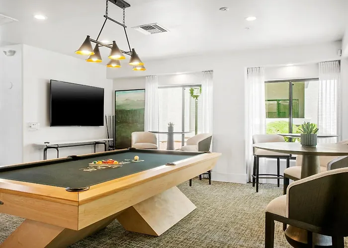 Cozysuites At Kierland Commons With Pool #16 Apartment