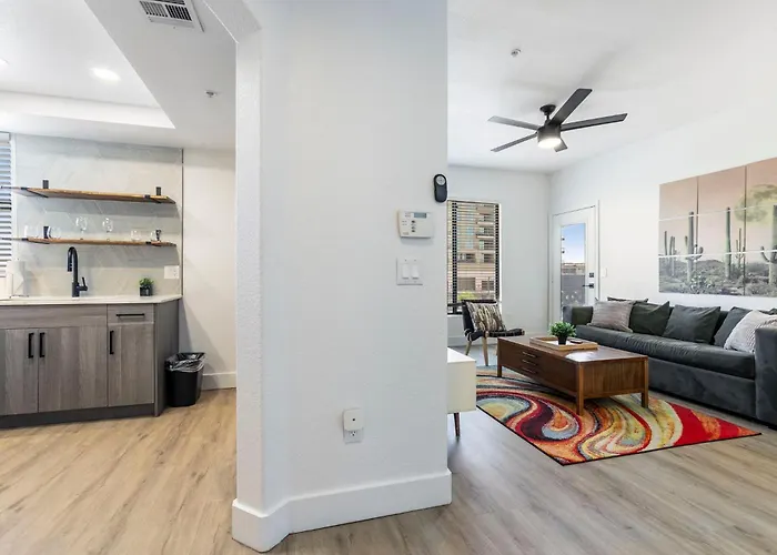 Apartment Cozysuites At Kierland Commons With Pool #16 Scottsdale